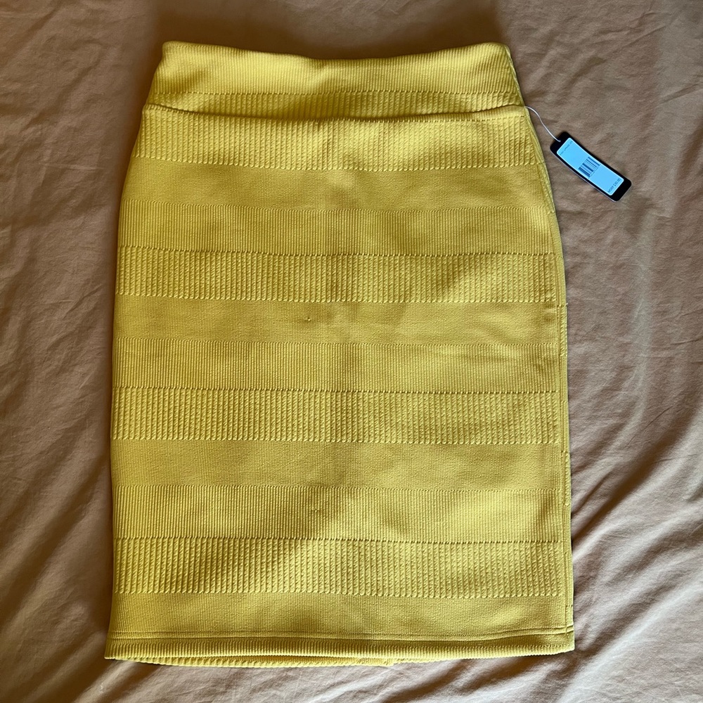Soho Apparel yellow skirt - size M